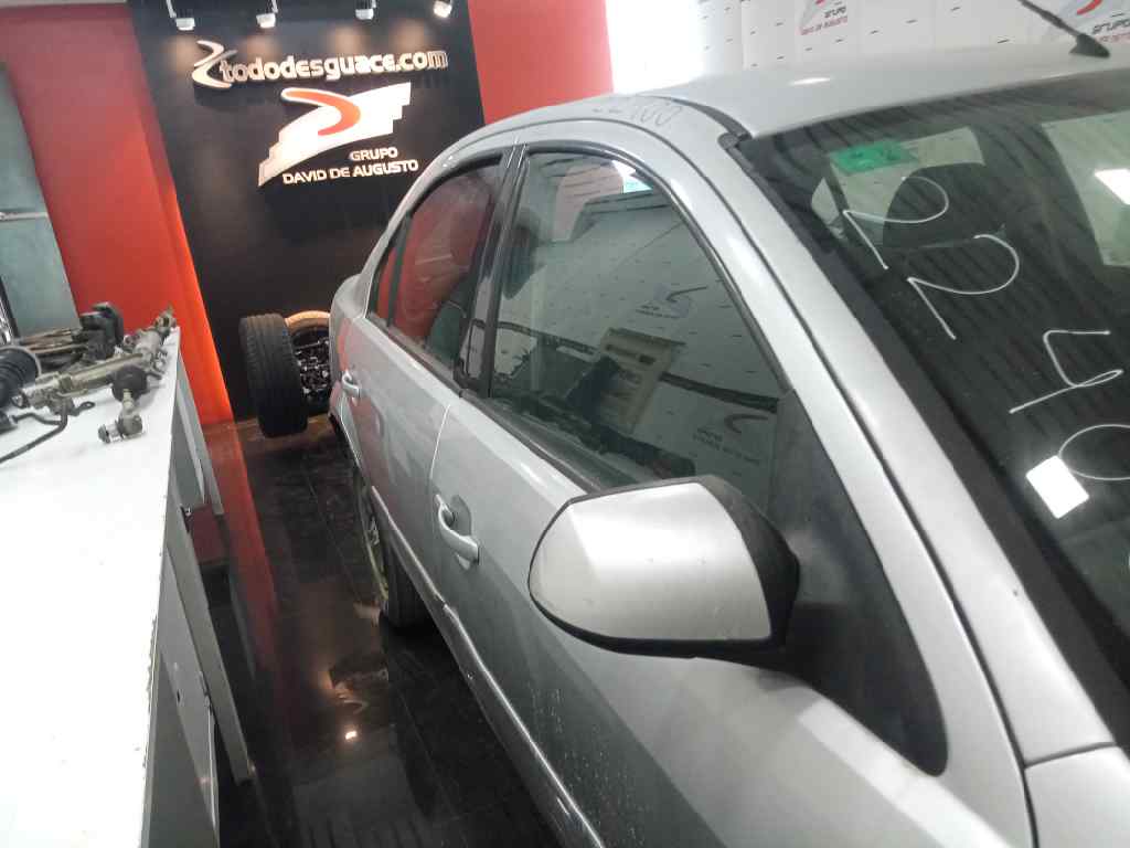 FORD MONDEO BERLINA (GE) Ambiente   |   08.02 - 12.03 foto 4