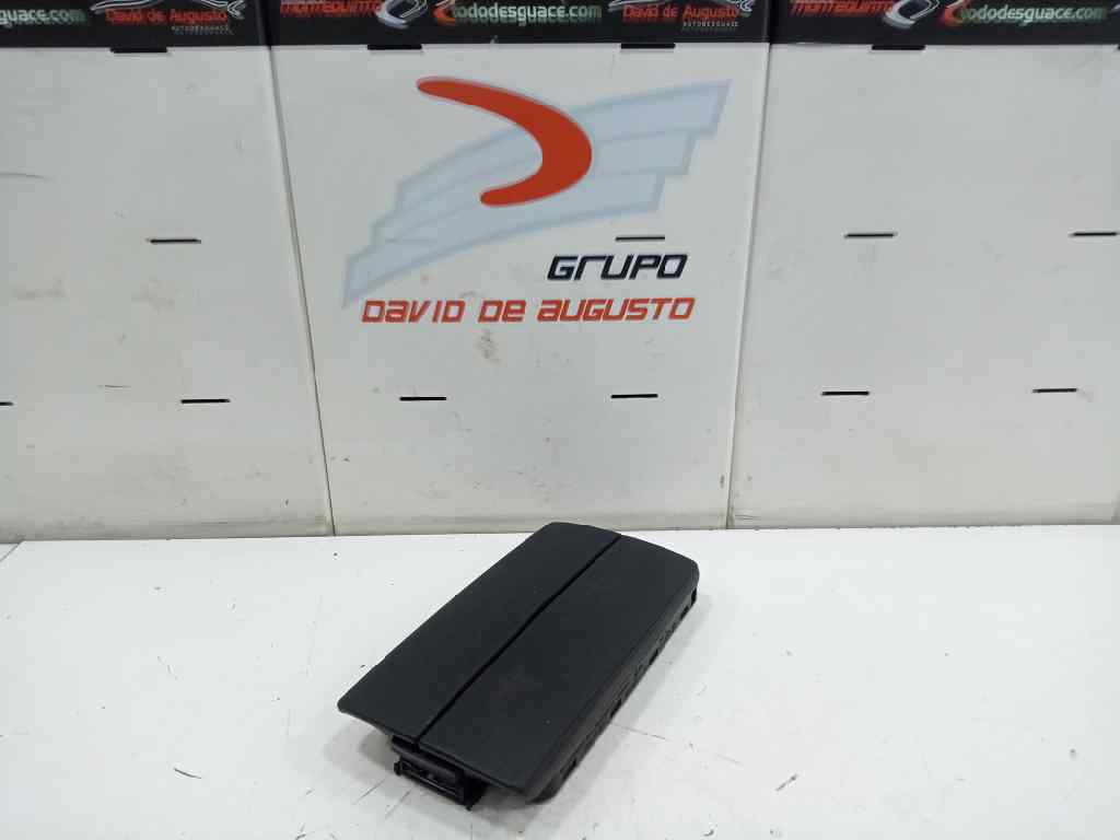 APOYABRAZOS CENTRAL DS 7 CROSSBACK