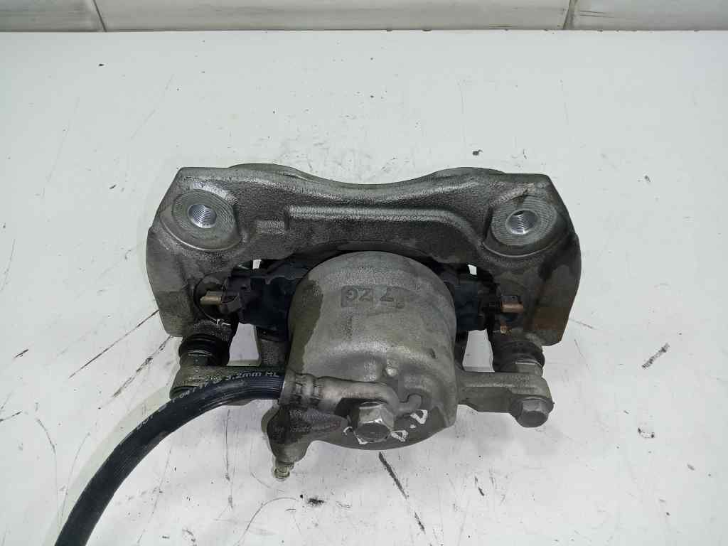 PINZA DE FRENO DELANTERA DERECHA TOYOTA AURIS Hybrid Active   |   09.12 - 12.19