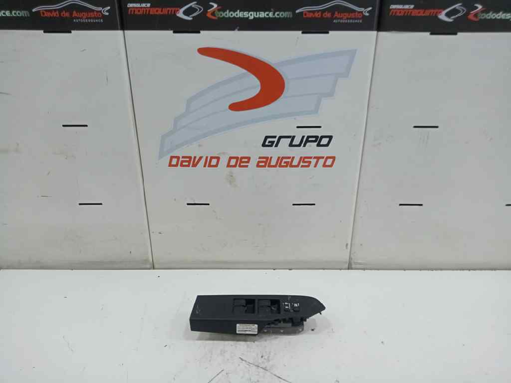 MANDO ELEVALUNAS DELANTERO IZQUIERDO