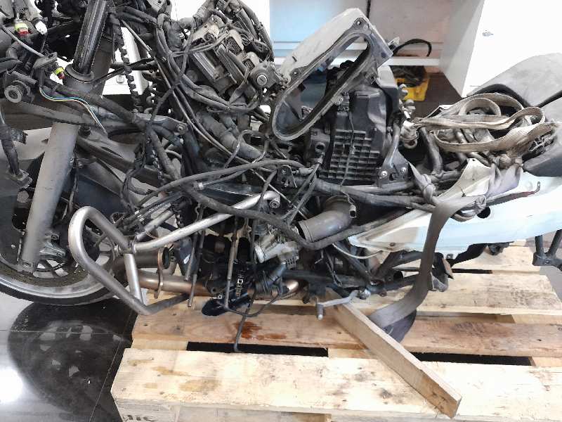 BMW R 1200 GS/R/HP2 R 1200 R   |   08.06 - 12.11 foto 11