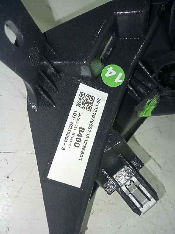 GUARNECIDO CONSOLA CENTRAL FORD TOURNEO CONNECT Titanium   |   06.18 - 12.20