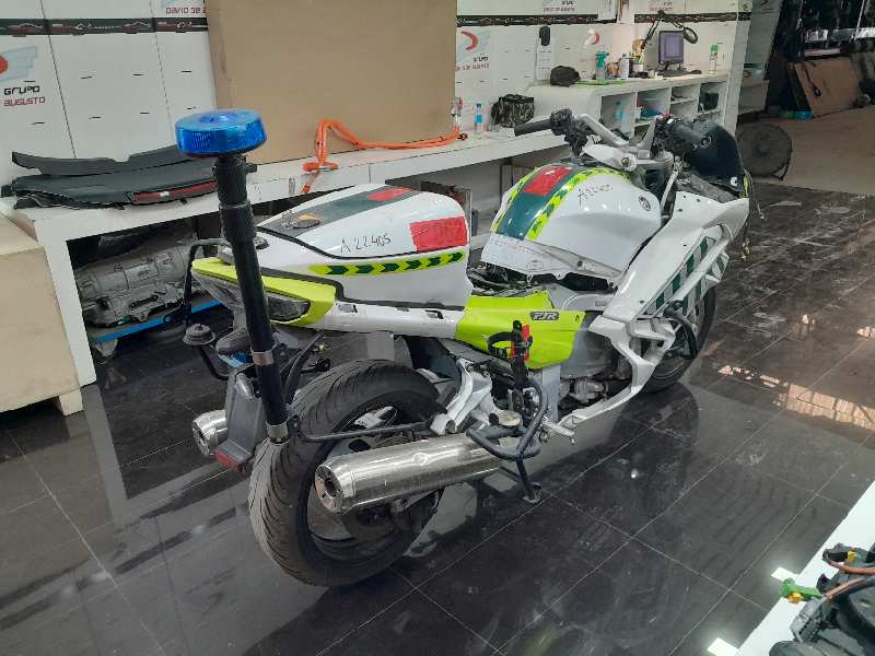 YAMAHA RP28 FJR1300 1298