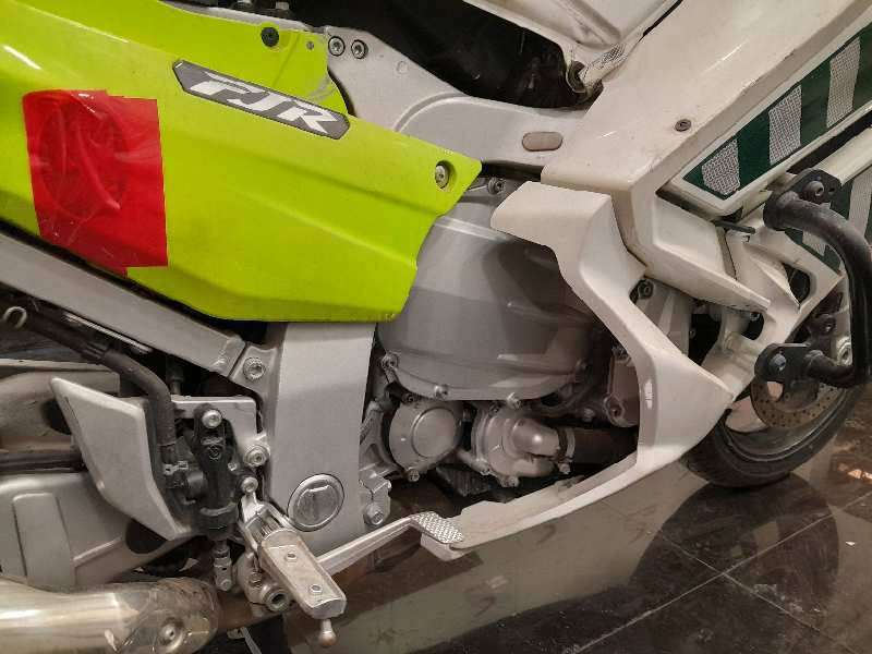 YAMAHA RP28 FJR1300 1298