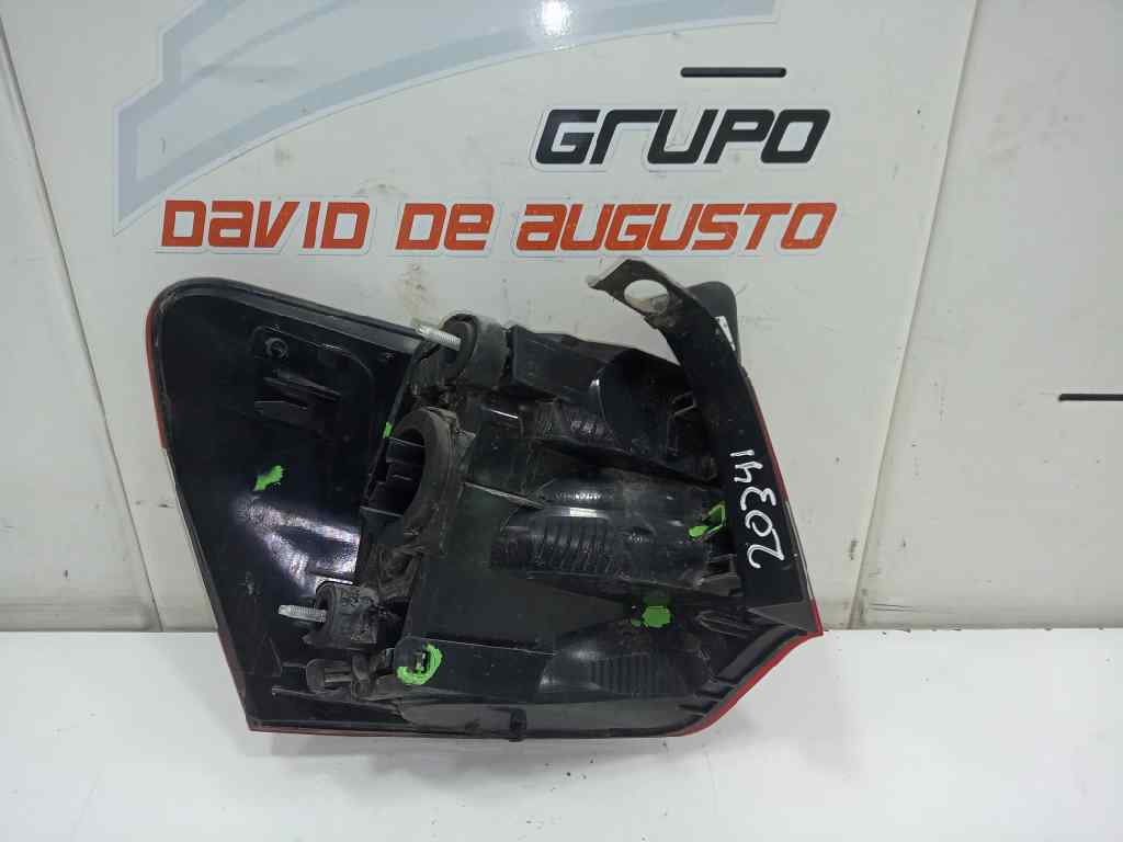 PILOTO TRASERO DERECHO foto 6