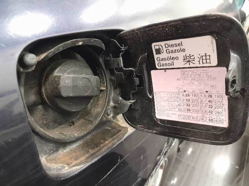 AUDI A3 (8L) 1.9 TDI Ambiente   |   12.96 - 12.02 foto 12