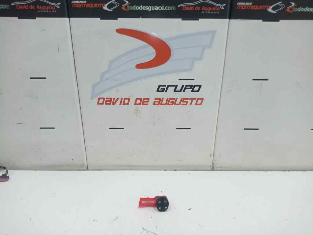 MANDO ELEVALUNAS DELANTERO IZQUIERDO