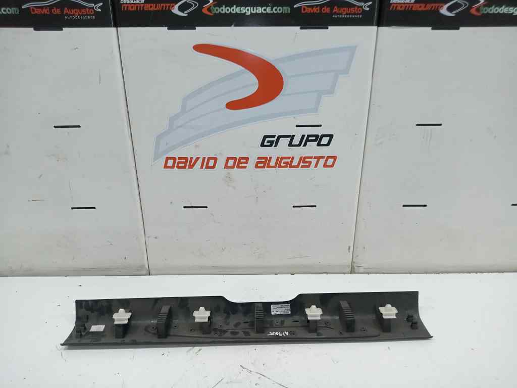 MOLDURA foto 2
