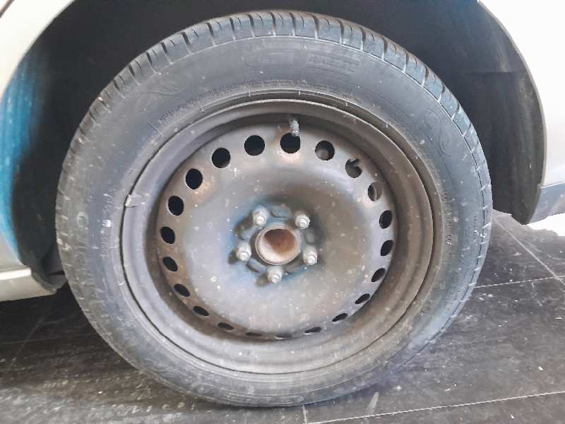 FORD MONDEO BERLINA (GE) Ambiente (06.2003->) (D)   |   06.03 - 12.06 foto 12