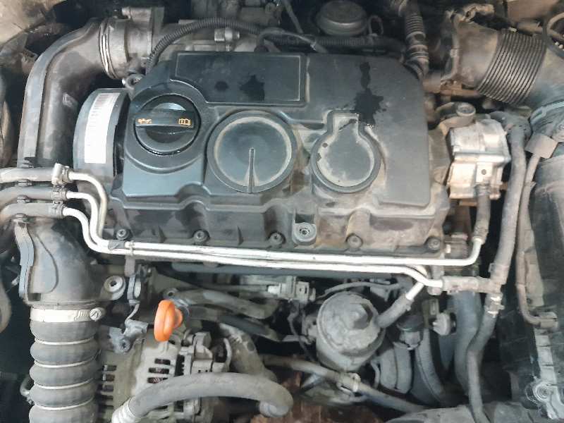VOLKSWAGEN CADDY KA/KB (2K) Maxi Furg.   |   11.07 - 12.10