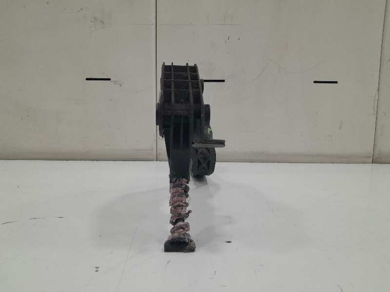 PEDAL EMBRAGUE foto 4