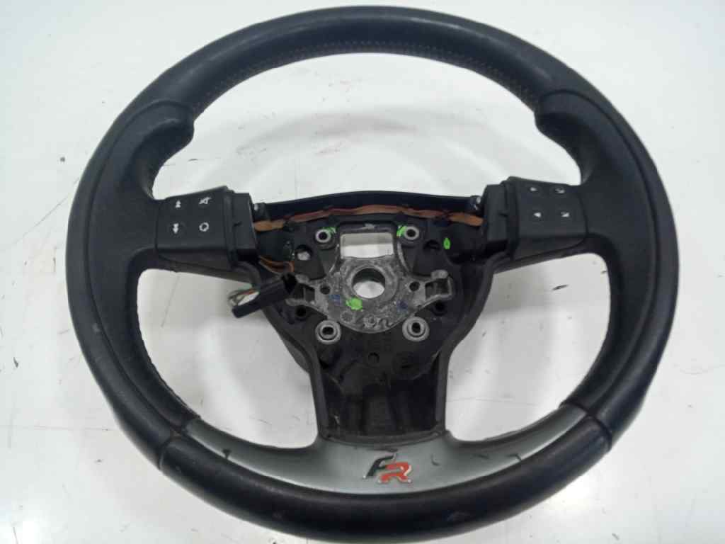 VOLANTE SEAT LEON (1P1) *   |   0.05 - ...