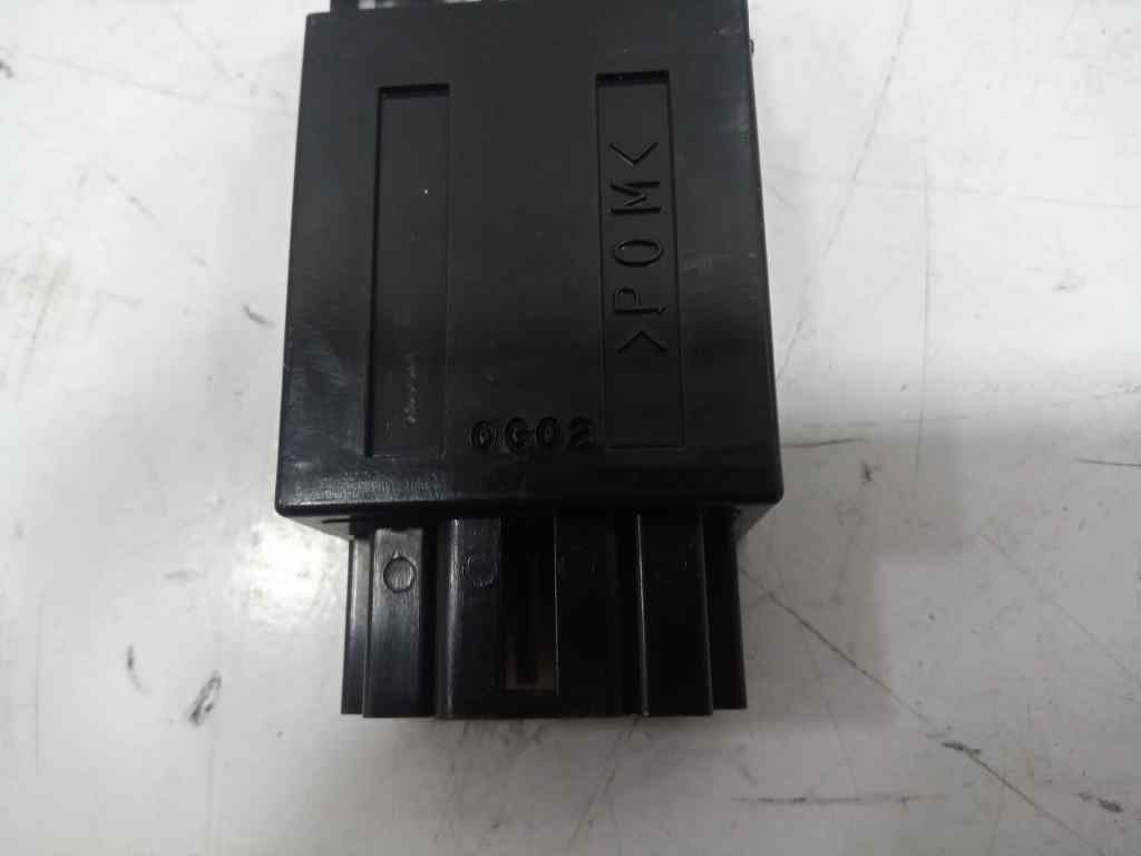 INTERRUPTOR CONTROL DE TRACCION foto 4