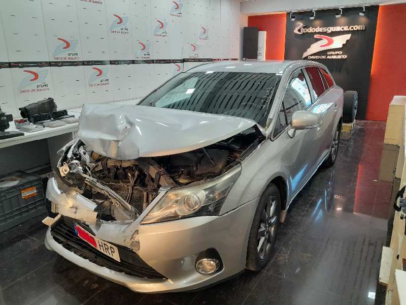 TOYOTA AVENSIS CROSS SPORT (T27) Advance   |   10.11 - 12.15 foto 2
