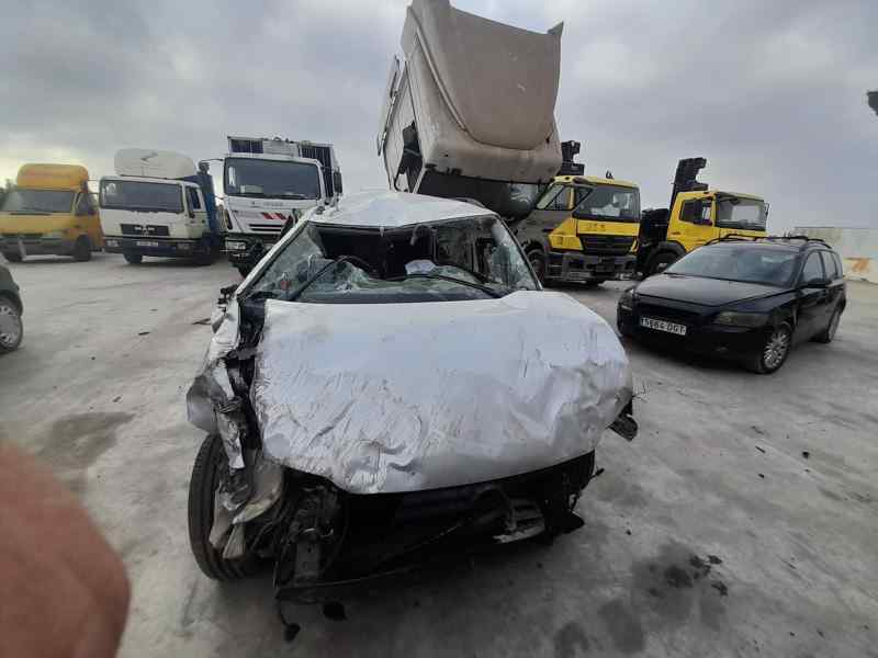 VOLKSWAGEN TOURAN (1T1) Trendline   |   07.03 - 12.04 foto 10