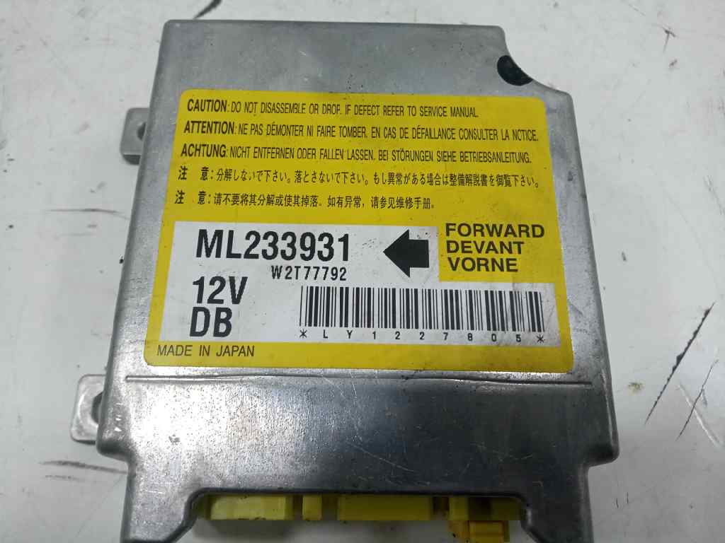 UNIDAD DE CONTROL AIRBAG FUSO CANTER 3S13