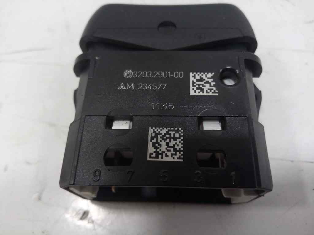 INTERRUPTOR CONTROL DE TRACCION FUSO CANTER 3S13