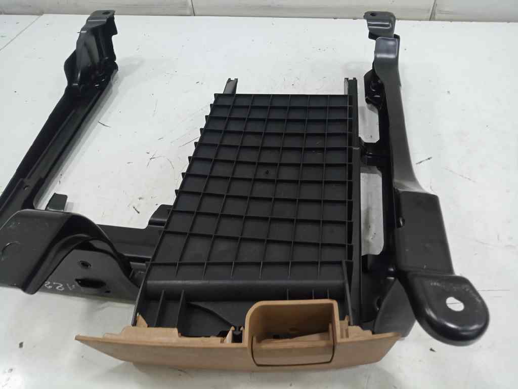 GUANTERA PORSCHE CAYENNE (TYP 9PA) S   |   08.02 - 12.07