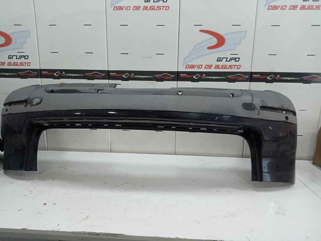 PARAGOLPES TRASERO