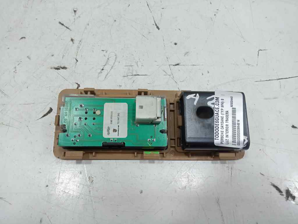 LUZ INTERIOR TRASERA PORSCHE CAYENNE (TYP 9PA) S   |   08.02 - 12.07