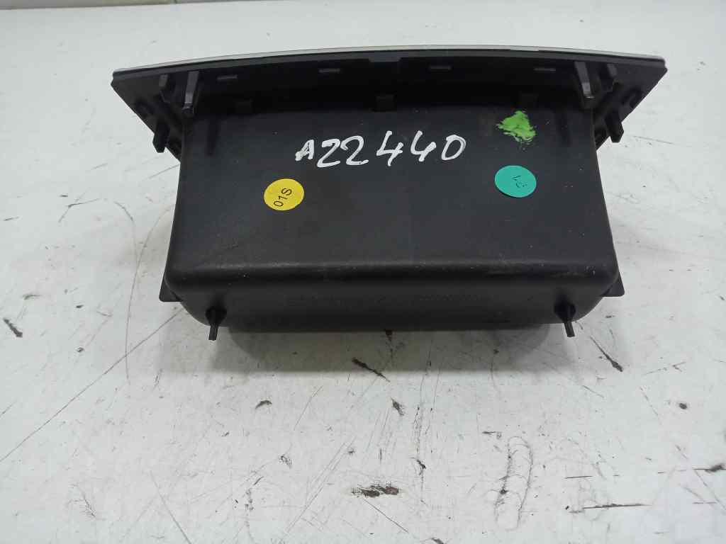 CAJON PORTAOBJETOS PORSCHE CAYENNE (TYP 9PA) S   |   08.02 - 12.07