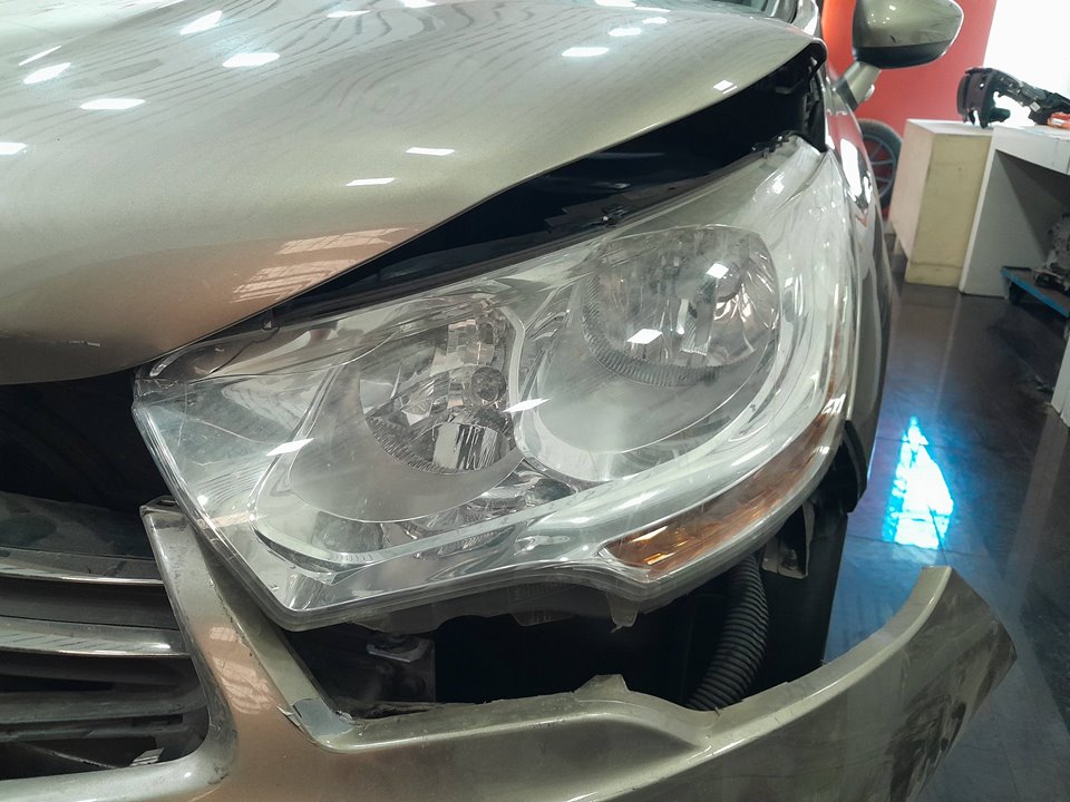 CITROEN C4 LIM. Collection   |   12.11 - 12.14