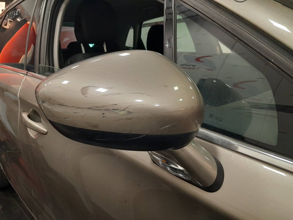 CITROEN C4 LIM. Collection   |   12.11 - 12.14