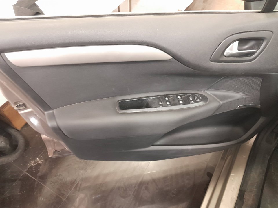 CITROEN C4 LIM. Collection   |   12.11 - 12.14