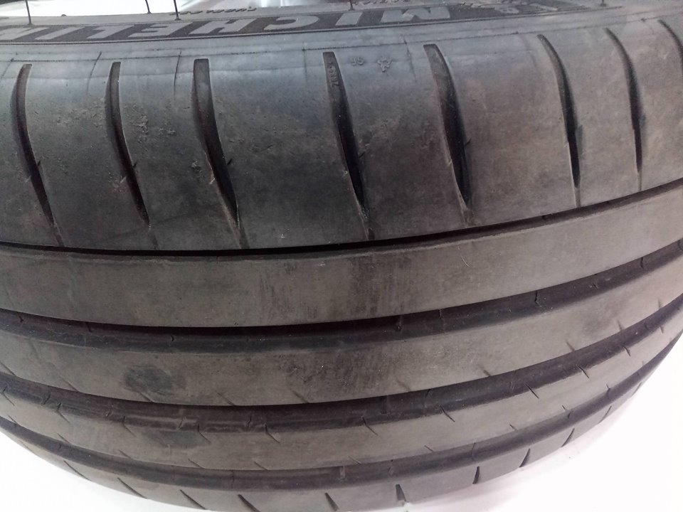 JUEGO DE RUEDAS Y NEUMATICOS PORSCHE CAYENNE (TYP 9PA) S   |   08.02 - 12.07