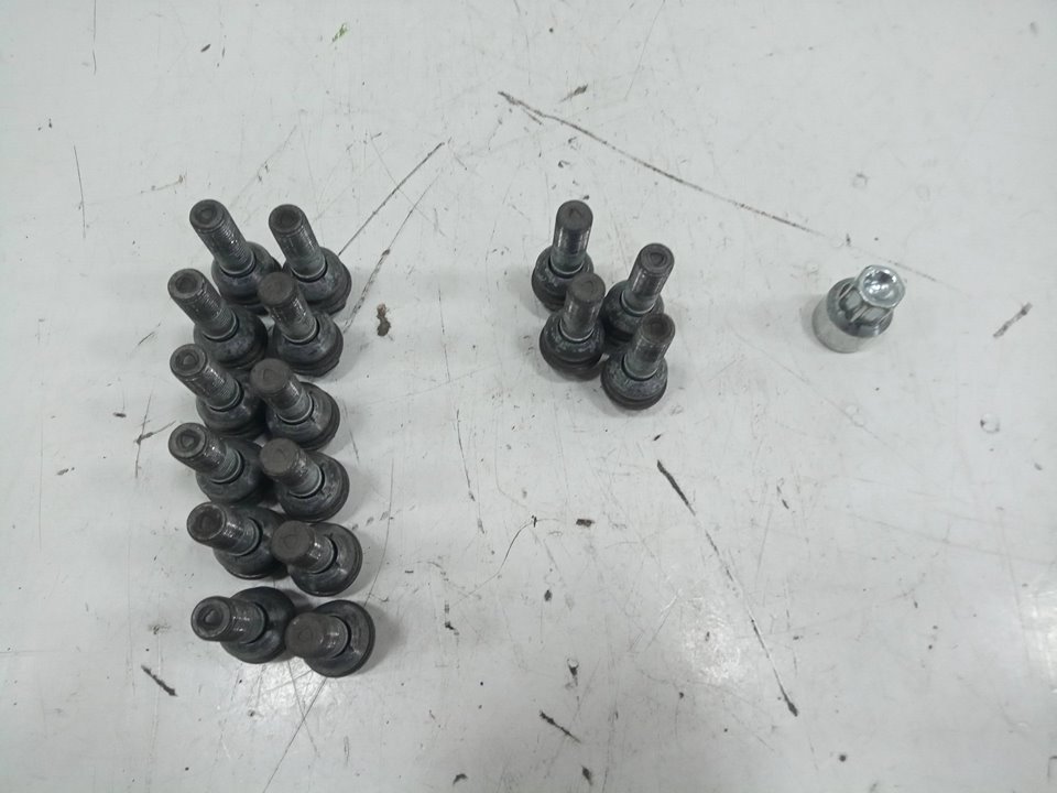 TORNILLO DE RUEDAS PORSCHE CAYENNE (TYP 9PA) S   |   08.02 - 12.07