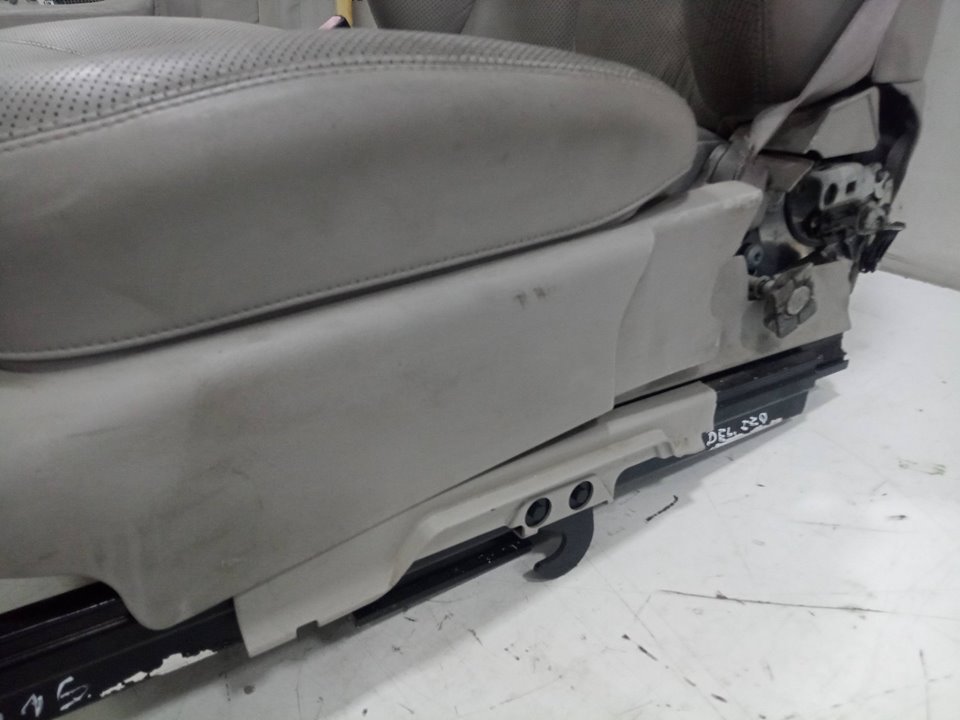CONJUNTO ASIENTOS MERCEDES-BENZ BM SERIE 215 CL-COUPE *   |   0.99 - 0.06