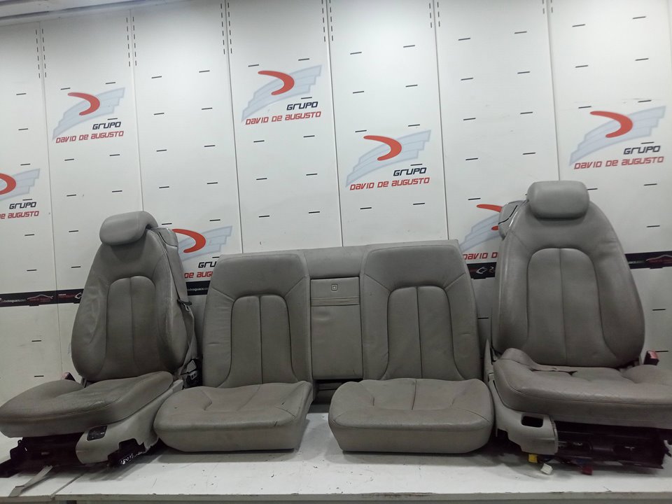 CONJUNTO ASIENTOS MERCEDES-BENZ BM SERIE 215 CL-COUPE *   |   0.99 - 0.06