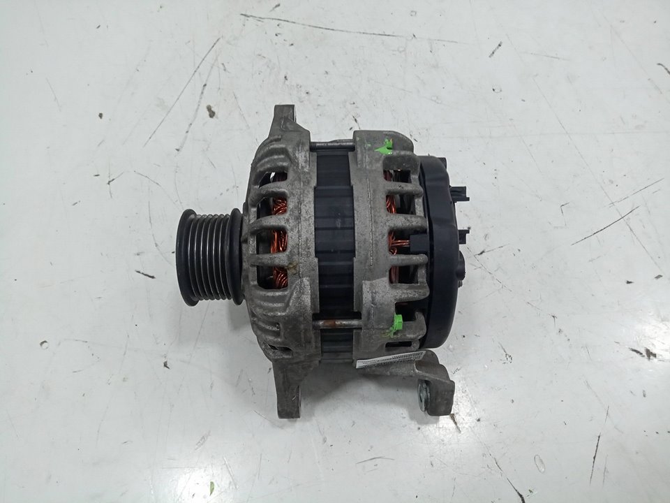 ALTERNADOR foto 2