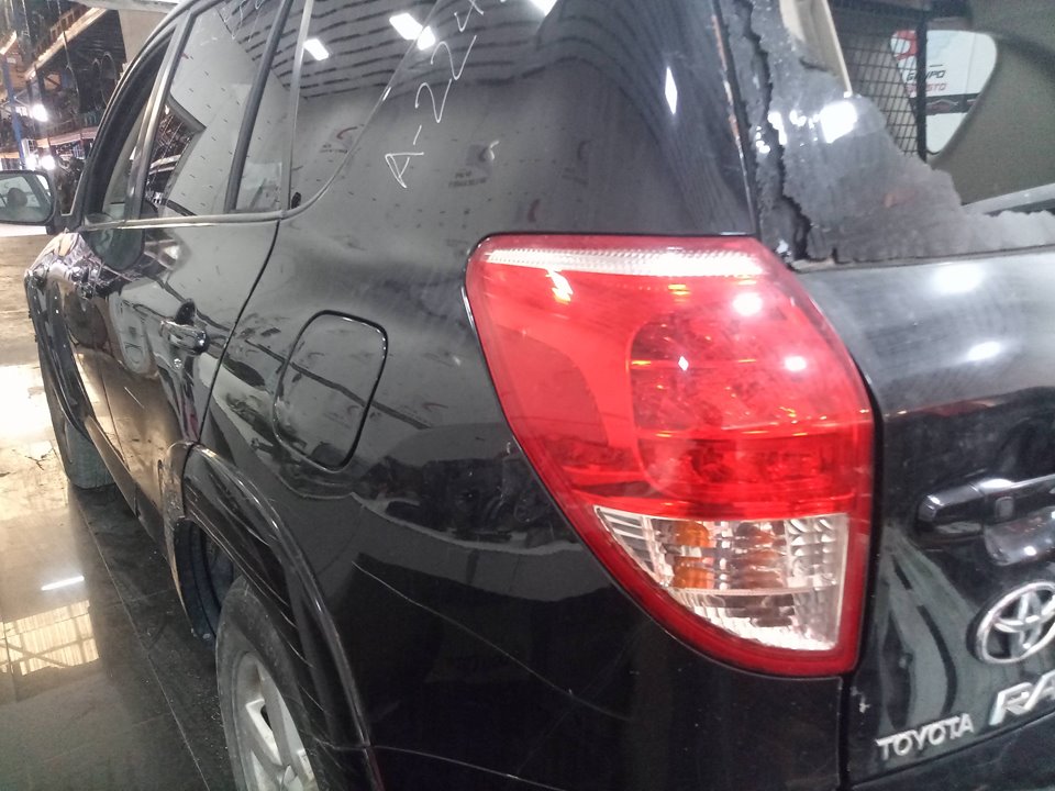 TOYOTA RAV 4 (A3) Executive   |   0.05 - ... foto 6