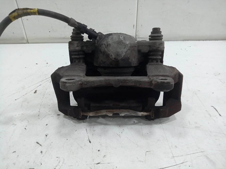 PINZA DE FRENO DELANTERA DERECHA foto 2