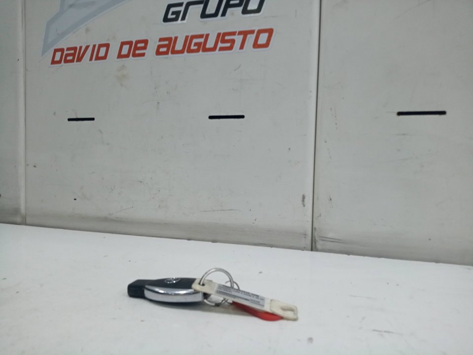 LLAVE
