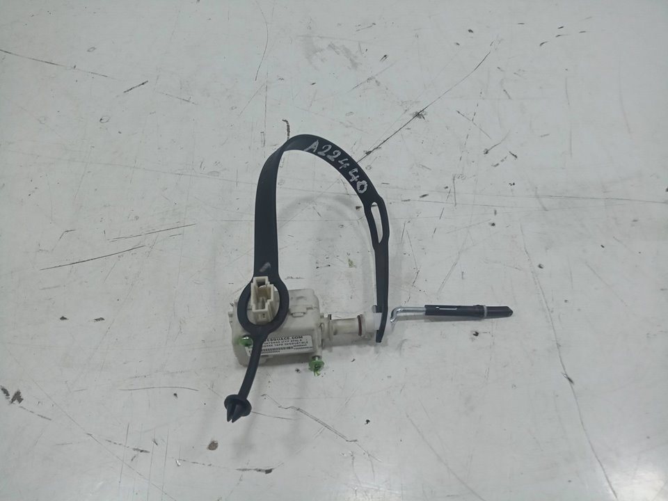 MOTOR CIERRE TAPA COMBUSTIBLE PORSCHE CAYENNE (TYP 9PA) S   |   08.02 - 12.07