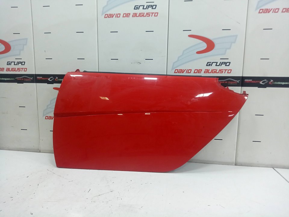 EMBELLECEDOR PUERTA DELANTERA IZQUIERDA