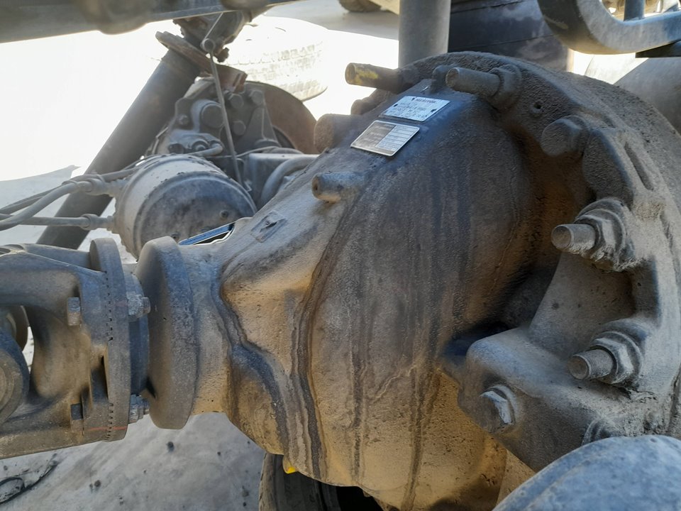 DIFERENCIAL TRASERO RENAULT MAGNUM AB 2005 Cabina adel.tractor semirr. GV     4X2    4XX.18 Gran espacio   |   12.06 - 12.09