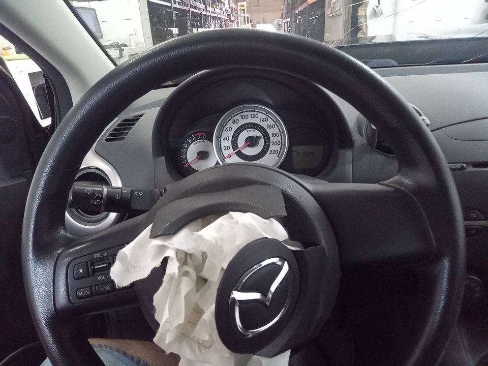 MAZDA 2 LIM. (DE) 1.3 Active + (5-ptas.) (63kW)   |   06.07 - 12.11