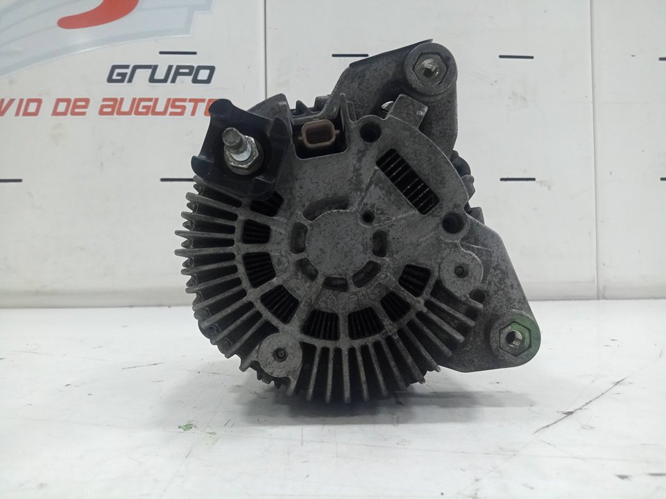 ALTERNADOR foto 3