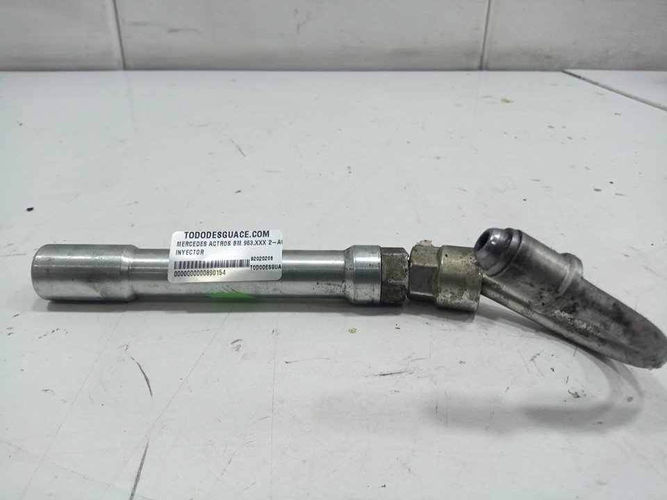 TUBO INYECTOR MERCEDES-BENZ ACTROS BM 963.XXX 2-ACHSER 403