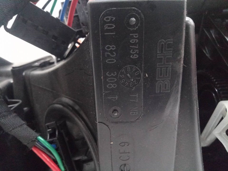 MUEBLE CALEFACION SEAT IBIZA (6J5) Reference   |   05.10 - 12.15