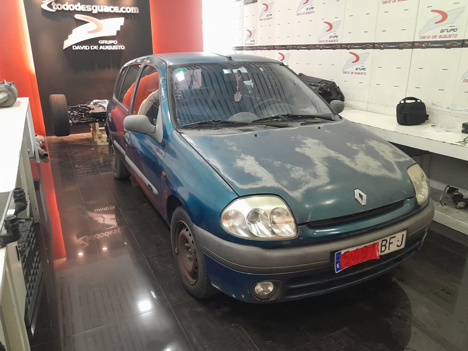 RENAULT CLIO II FASE II (B/CB0) Authentique   |   06.01 - 12.08 foto 2
