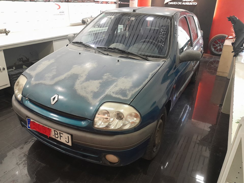 RENAULT CLIO II FASE II (B/CB0) Authentique   |   06.01 - 12.08 foto 3
