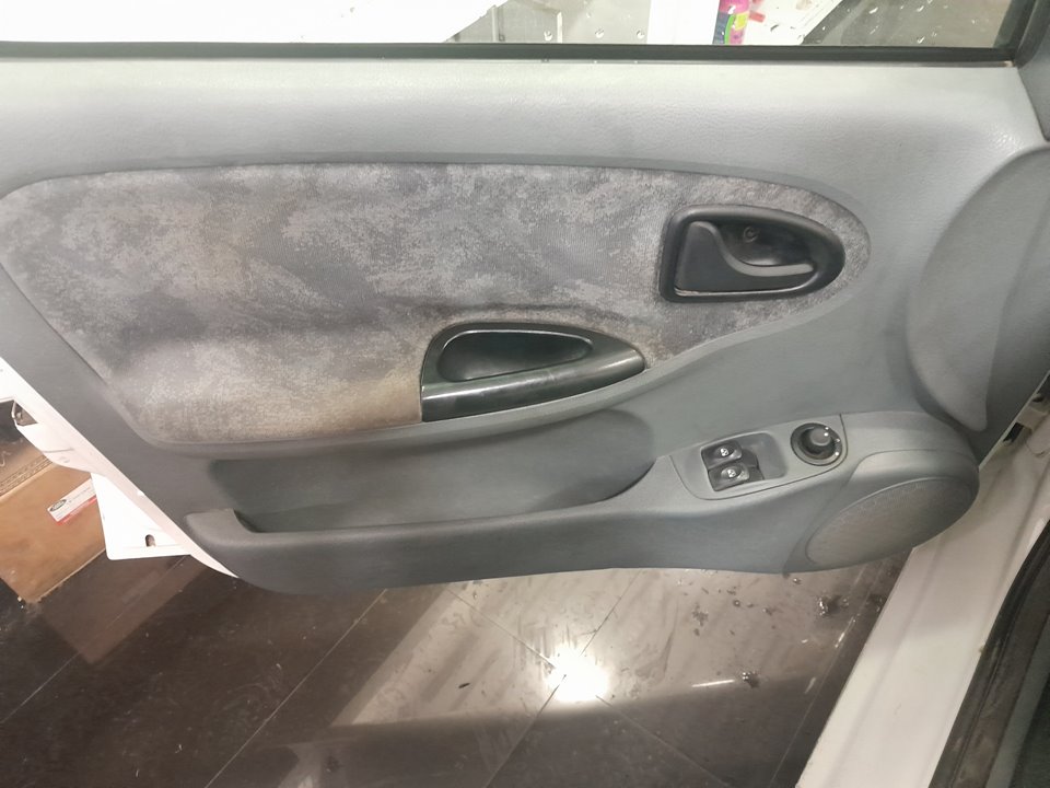 RENAULT MEGANE I CLASSIC (LA0) 1.9 D Europa   |   01.97 - 12.99 foto 11