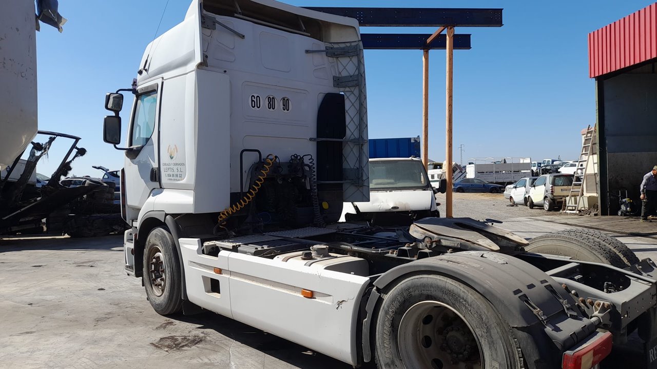 RENAULT PREMIUM DISTRIBUTION Fas 4x2 Global   |   12.05 - 12.09 foto 2
