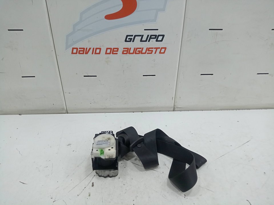 CINTURON SEGURIDAD DELANTERO DERECHO