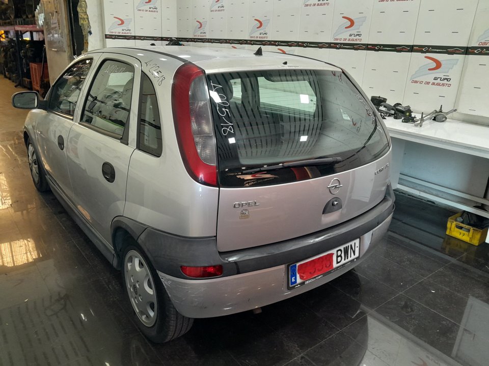 OPEL CORSA C Club   |   08.00 - 12.03 foto 9