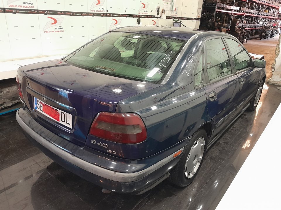 VOLVO S40 BERLINA (1995-2005) 1.9 D foto 7